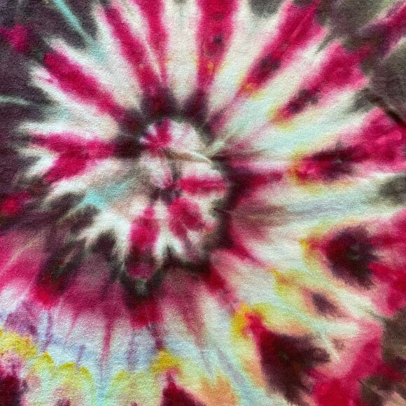 Ice Dyed Unisex T-shirt - Tie Dye Spiral - Short-sleeve Tee - Handmade (2XLarge) - Picture 3 of 12